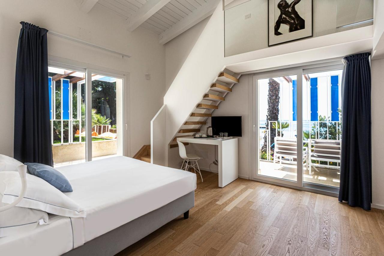 Calapetra Resort Fontane Bianche Bagian luar foto