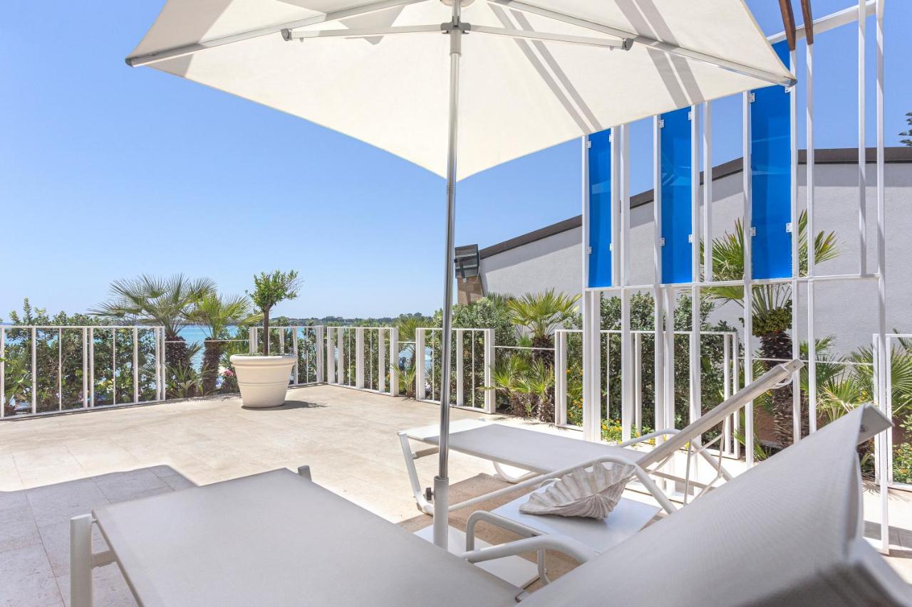 Calapetra Resort Fontane Bianche Bagian luar foto