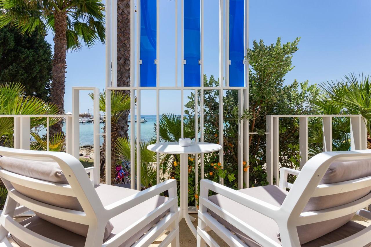 Calapetra Resort Fontane Bianche Bagian luar foto