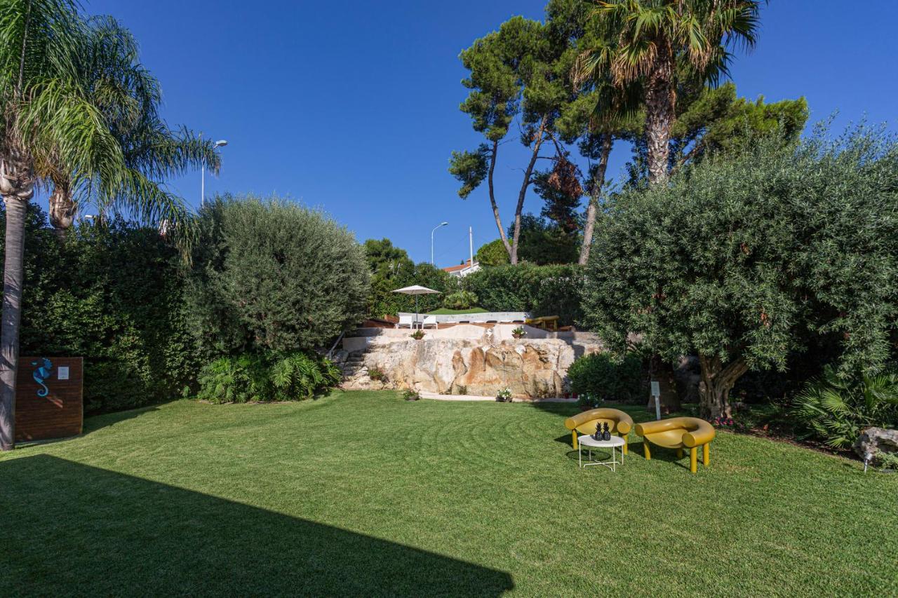 Calapetra Resort Fontane Bianche Bagian luar foto