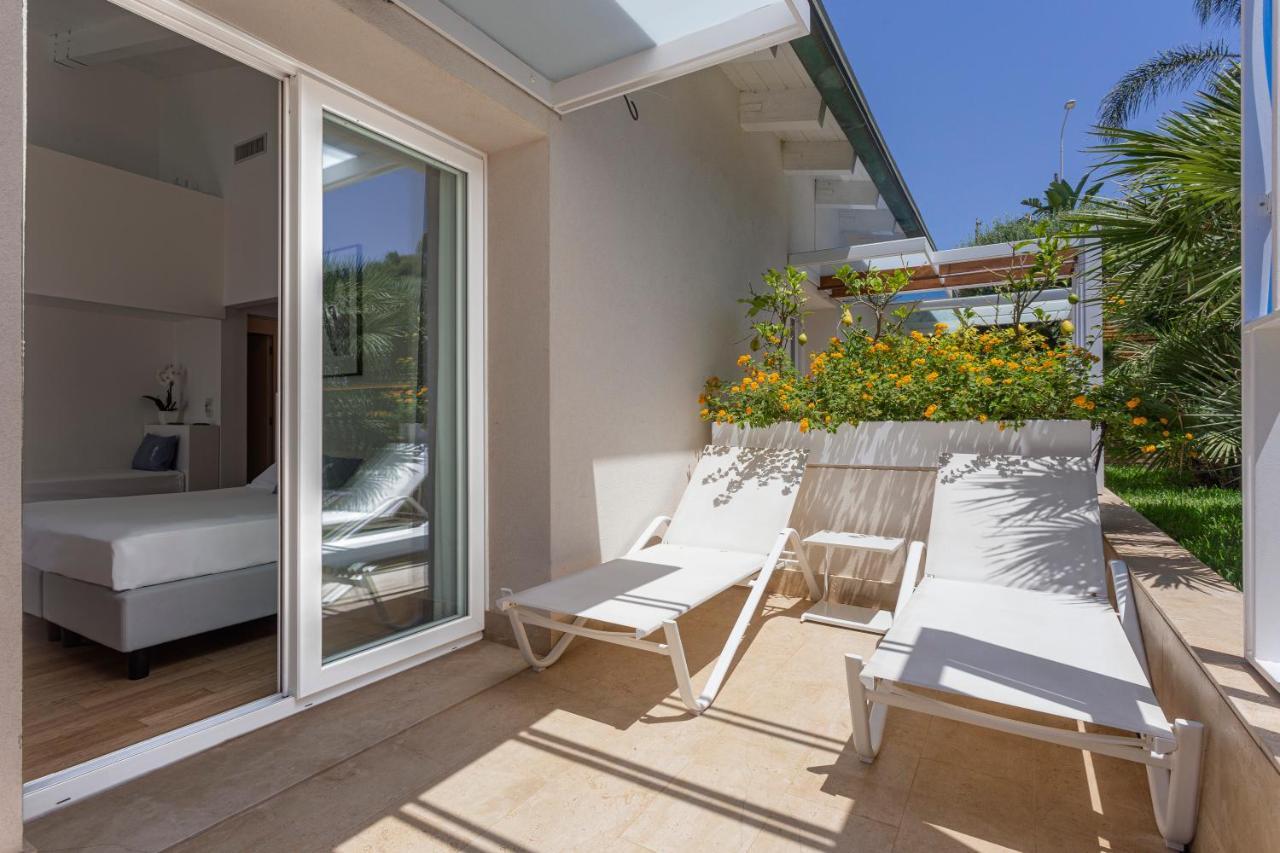 Calapetra Resort Fontane Bianche Bagian luar foto
