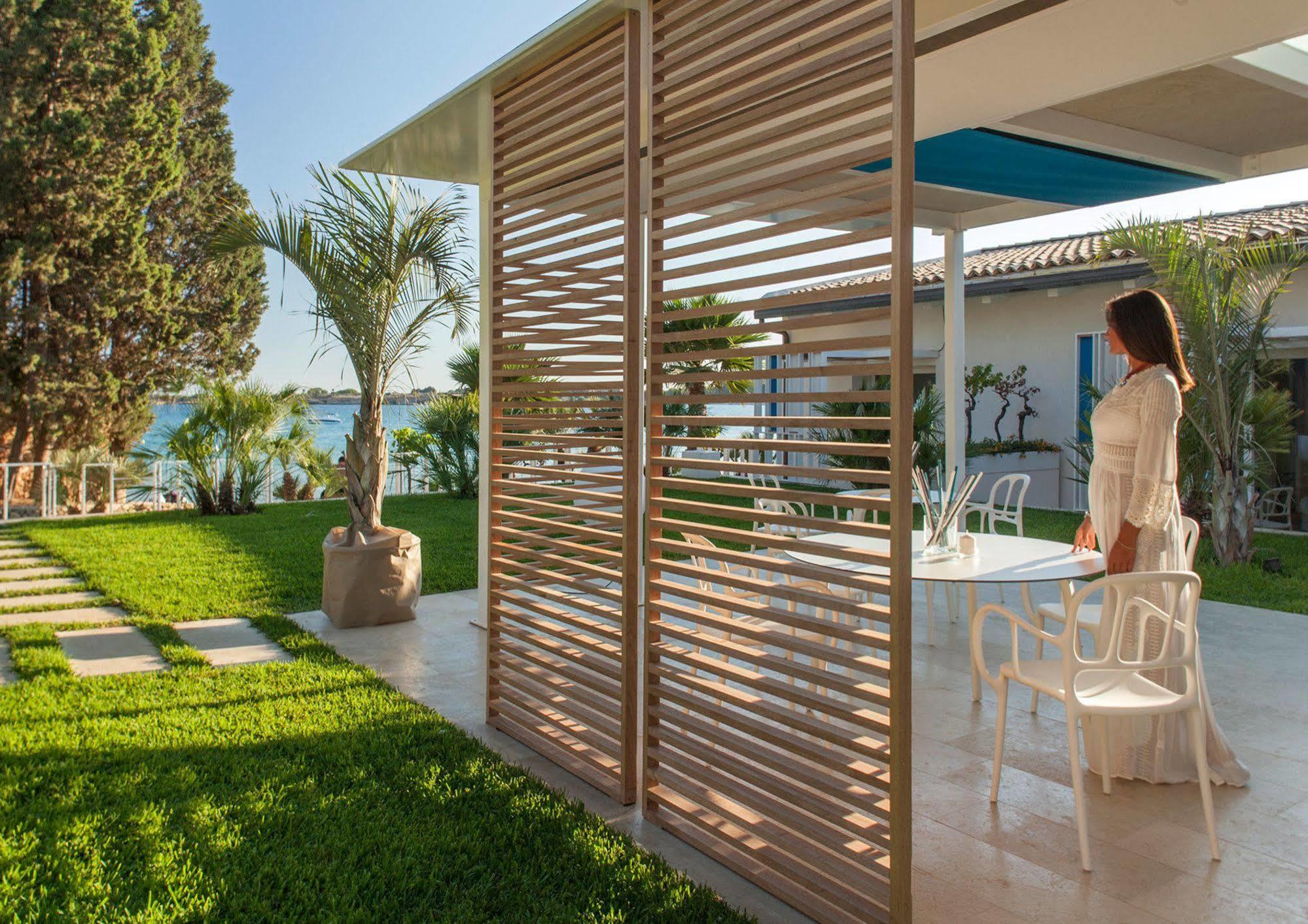 Calapetra Resort Fontane Bianche Bagian luar foto