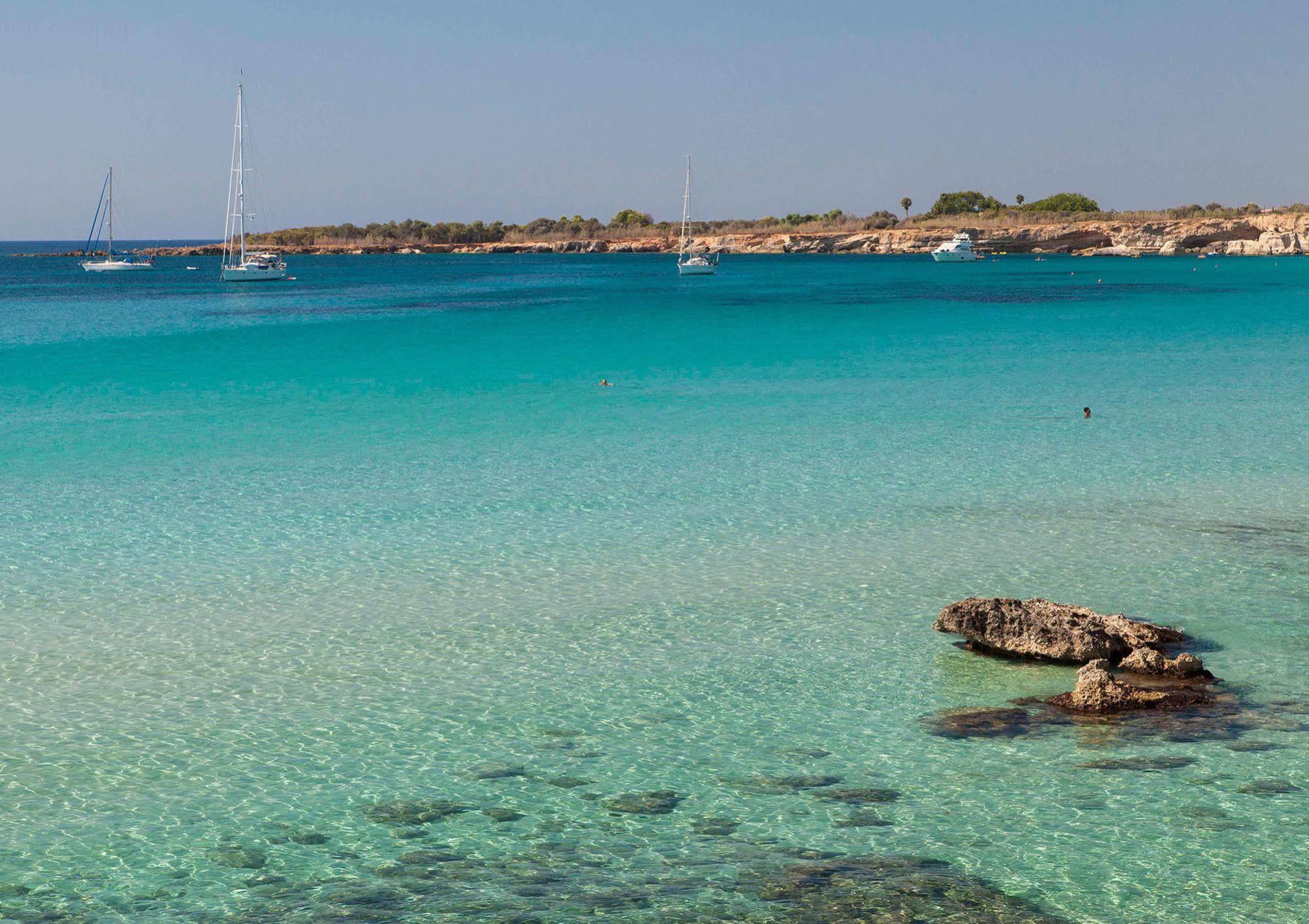 Calapetra Resort Fontane Bianche Bagian luar foto
